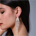 Клипсы "Вечерние", цвет: серебристый, цвет камня: белый переливающийся, арт. 806.036 806.036