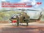 32062  авиация  AH-1G Cobra с американскими вертолетчиками (война во Вьетнаме)  (1:32) 4823044407774
