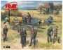 48803  авиация  Bf 109F-2 с пилотами и техниками (1:48) 2000000003429