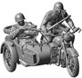 3639  техника и вооружение  Советский мотоцикл М-72 с коляской и экипажем  (1:35) 4600327036391