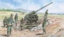 6122  техника и вооружение  ITALIAN 90/53 GUN with CREW  (1:72) 2000002092766