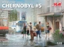 35905  фигуры  Chernobyl#5. Evacuation (4 adults, 1 child and luggage)  (1:35) 4823044408191