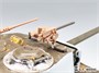 P35-292  дополнения из смолы  WWII U.S.Army M1919 Machine Gun And Ammo Box (Type 2)  (1:35) 2000002181101