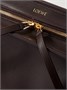 Маленькая кожаная сумка через плечо Amazona 180 LOEWE, коричневый 47350830