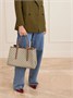 Сумка-тоут из принтованного канваса с покрытием с кожаной отделкой и эмблемой GG GUCCI, бежевый 47338269