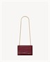 NEW KATE малый из лакированной кожи с тиснением под крокодила SAINT LAURENT, бордовый 47363510