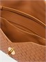 Сумка на плечо средняя из кожи Intrecciato Knot Lock BOTTEGA VENETA, коричневый 47344404