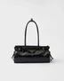 Средняя кожаная сумка Prada Bonnie, черный 47355348