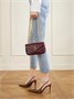 Мини-сумка на плечо Loulou из кожи с узором мателассе SAINT LAURENT, бордовый 47345185