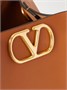 Кожаная сумка на плечо с декоративным элементом VLogo VALENTINO GARAVANI, коричневый 47345676