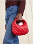 Сумка на плечо Veneta Baby Intrecciato из кожи BOTTEGA VENETA, красный 47346235