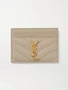 Бумажник для карт Monogramme из стеганой текстурированной кожи SAINT LAURENT, бежевый 47346252