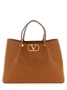 Сумка-шопер VALENTINO GARAVANI VLogo Signature среднего размера, коричневый 47340087