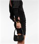 Le 5 à 7 Миниатюрная кожаная сумка через плечо Saint Laurent, черный 2107833