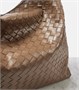 Hop Large Intrecciato кожаная сумка через плечо Bottega Veneta, Pinecone M- B  Pinoc 25641530
