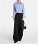 Мини лого кожаная сумка через плечо Prada, черный 25622132