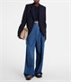 Средний кожаный клатч Flamenco Loewe, песочный 25641339