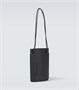 Кожаная наплечная сумка Pebble Dice Pocket Loewe, черный 25627265