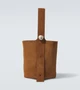 Большая замшевая сумка-тоут Pebble Loewe, Tobacco 25622108