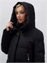 Куртка зимняя женская с капюшоном удлиненная стеганная черного цвета 9629Ch 1499047445