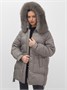 Куртка зимняя женская с мехом и капюшоном тренд коричневого цвета 7608K 878503777