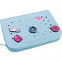 81199 Косметичка Charm 20*14*2.7 cм (силикон+ПВХ), цвет в ассортименте (сиреневый, голубой). В комплекте 5 силиконовых клипсы, которые легко крепятся и снимаются 51889766