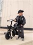 Велосипед детский трехколесный с ручкой Amarobaby Legend, черный AB22-36LG/09